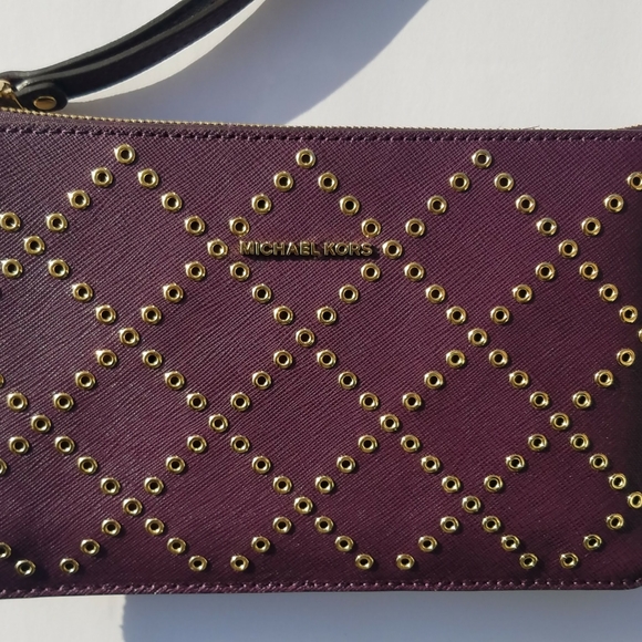 Michael Kors Wristlet - Picture 4 of 5
